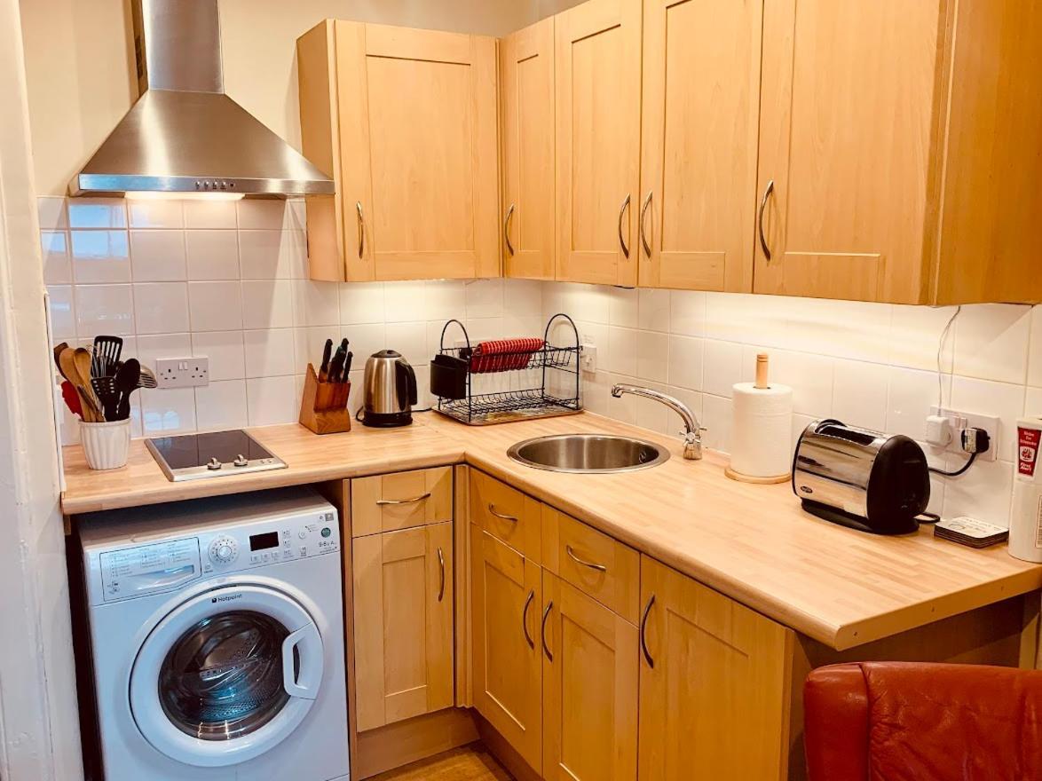 Royal Mile Apt, Just 1 Min From Edinburgh Castle! エクステリア 写真